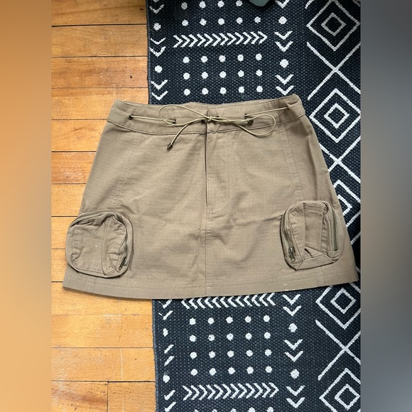 Princess Polly Rolleston Cargo Mini Skirt - Picture 6 of 12